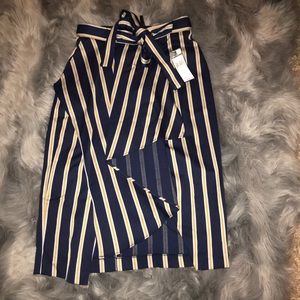 New BCBGMAXAZRIA Midi pin striped skirt